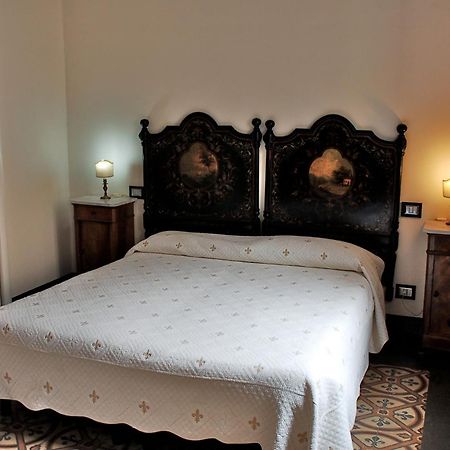 La Peonia Boutique B&B 칼리아리 외부 사진
